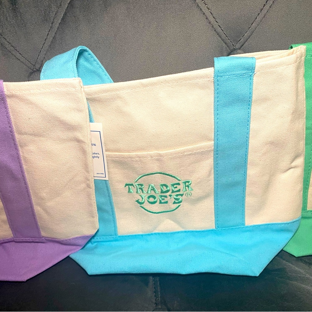 2026 *BLUE* Trader Joe’s Mini Canvas Tote Bags in Pastel Colors